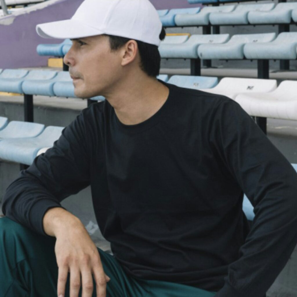 Basic Cotton Long Sleeve T-Shirt