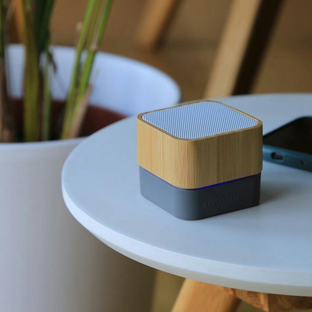 Bluetooth Bamboo Speaker