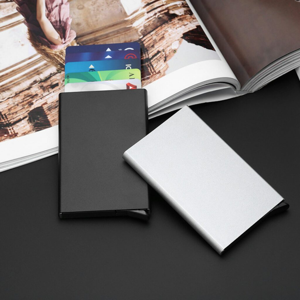 Cascade RFID Card Holder